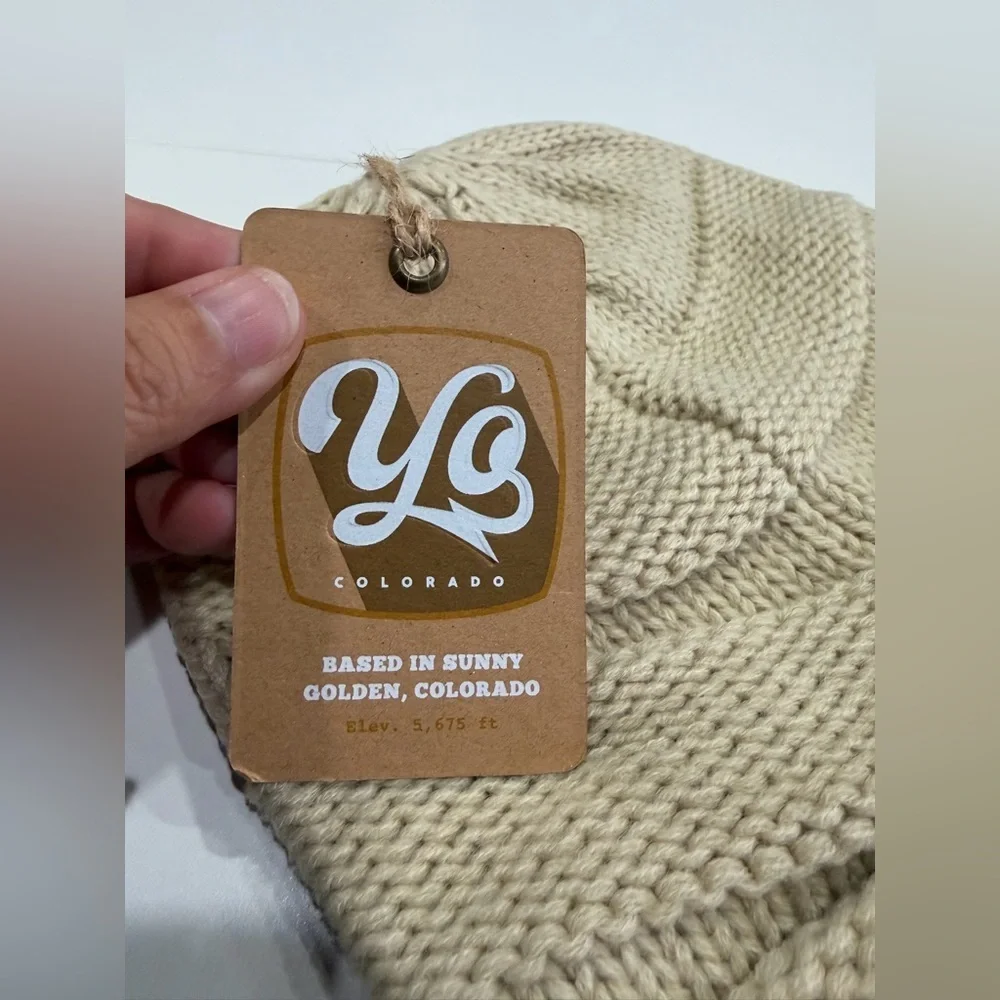 Yo Colorado Women's Drift Slouch Beanie Hat NWT Birchwood Cream Winter Ski Snow